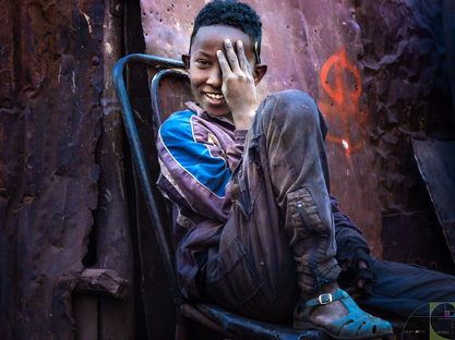 Bambino al Caravanserraglio di Asmara.png